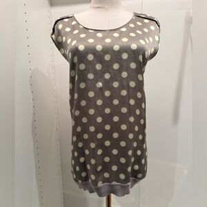 Elegant Sleeveless Polka Dot Blouse - Gray and Cream
